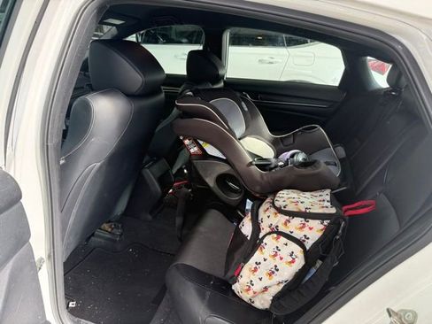 Used 2018 Honda Accord Sport image 6