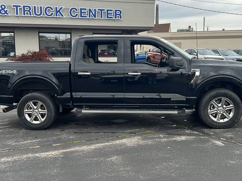 Used 2024 Ford F150 XLT w/ Mobile Office Package image 8