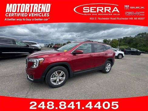 Used 2024 GMC Terrain SLE w/ Driver Convenience Package AWD/4WD image 1