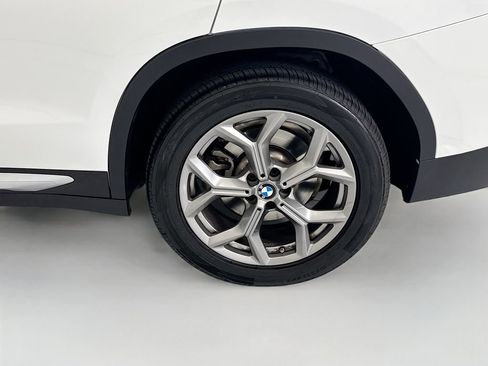 Used 2023 BMW X3 sDrive30i w/ Premium Package w/ZPA RWD image 30
