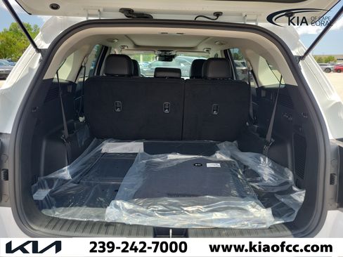 New 2026 Kia Sorento S w/ S Panoramic Sunroof Package AWD/4WD image 11