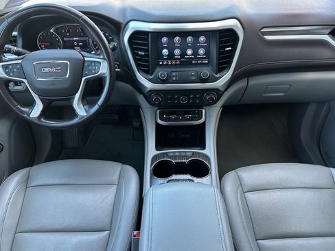 Used 2021 GMC Acadia SLT image 16