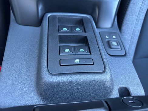 New 2025 Ford Bronco Base 4-Door 4X4 image 23