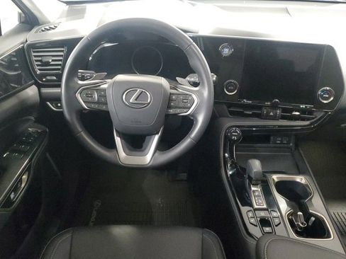 Used 2023 Lexus NX 350 AWD image 14
