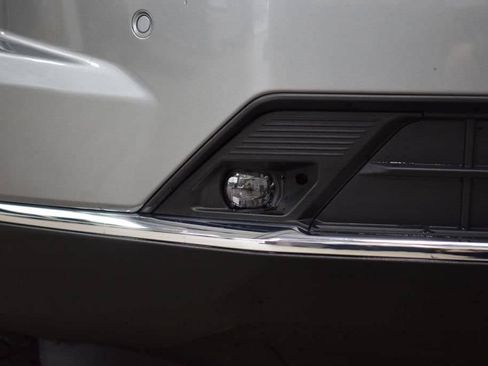 New 2026 Chevrolet Suburban Premier AWD/4WD image 14