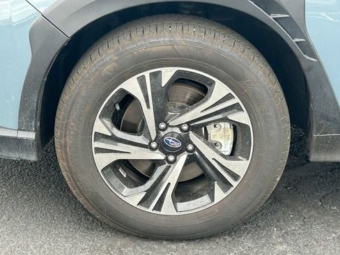 Used 2024 Subaru Crosstrek 2.0i Premium AWD/4WD image 12