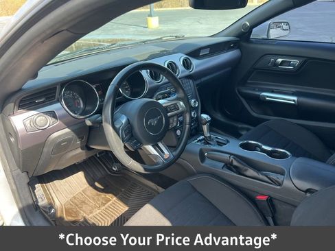 Used 2015 Ford Mustang Coupe image 28