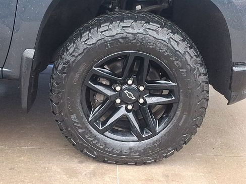 Used 2022 Chevrolet Silverado 1500 LT Trail Boss w/ Safety Package image 8