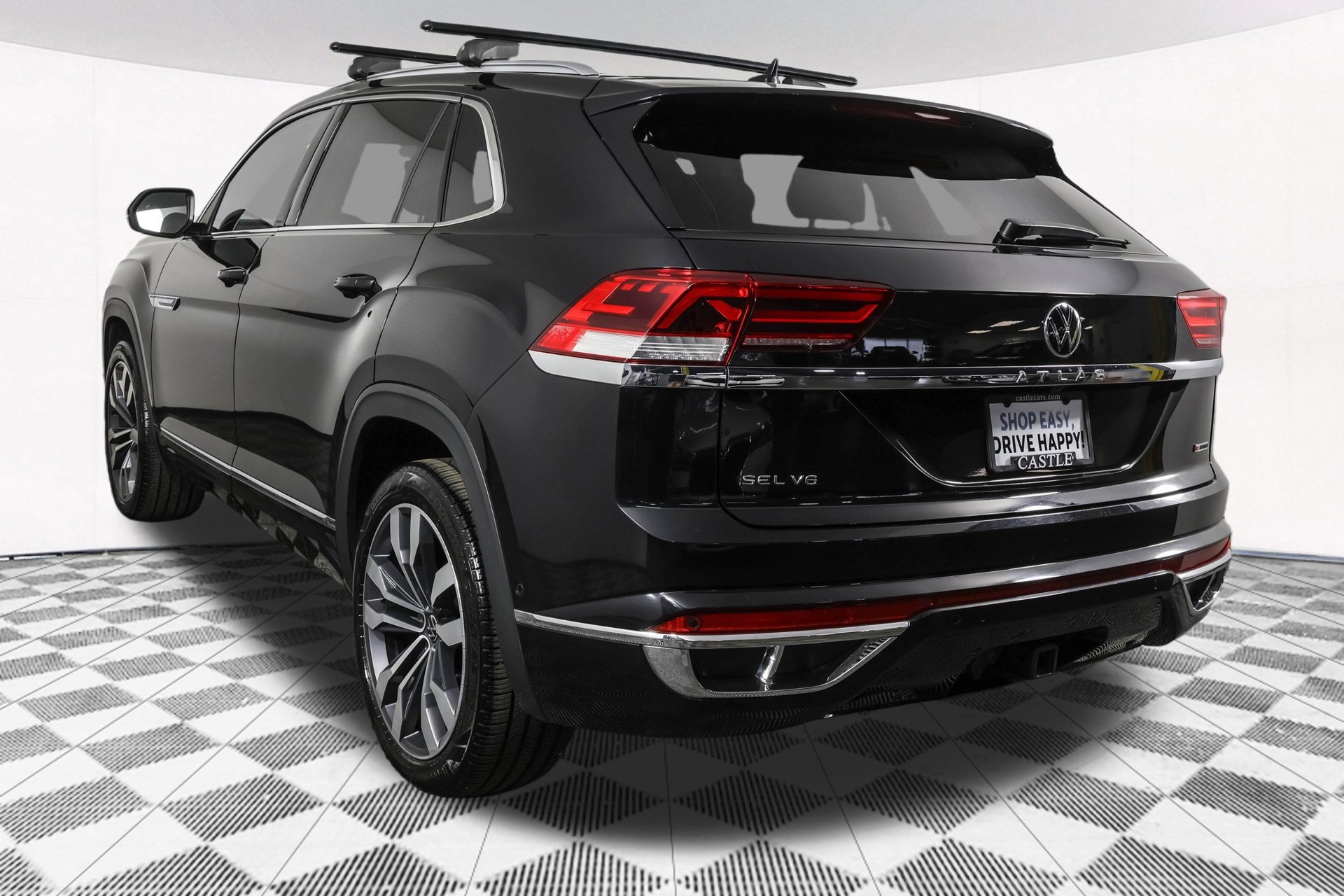 Used 2022 Volkswagen Atlas Cross Sport SEL Premium R-Line AWD/4WD image 16