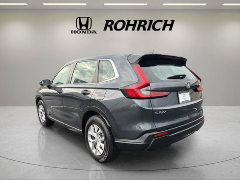 Used 2023 Honda CR-V LX image 7