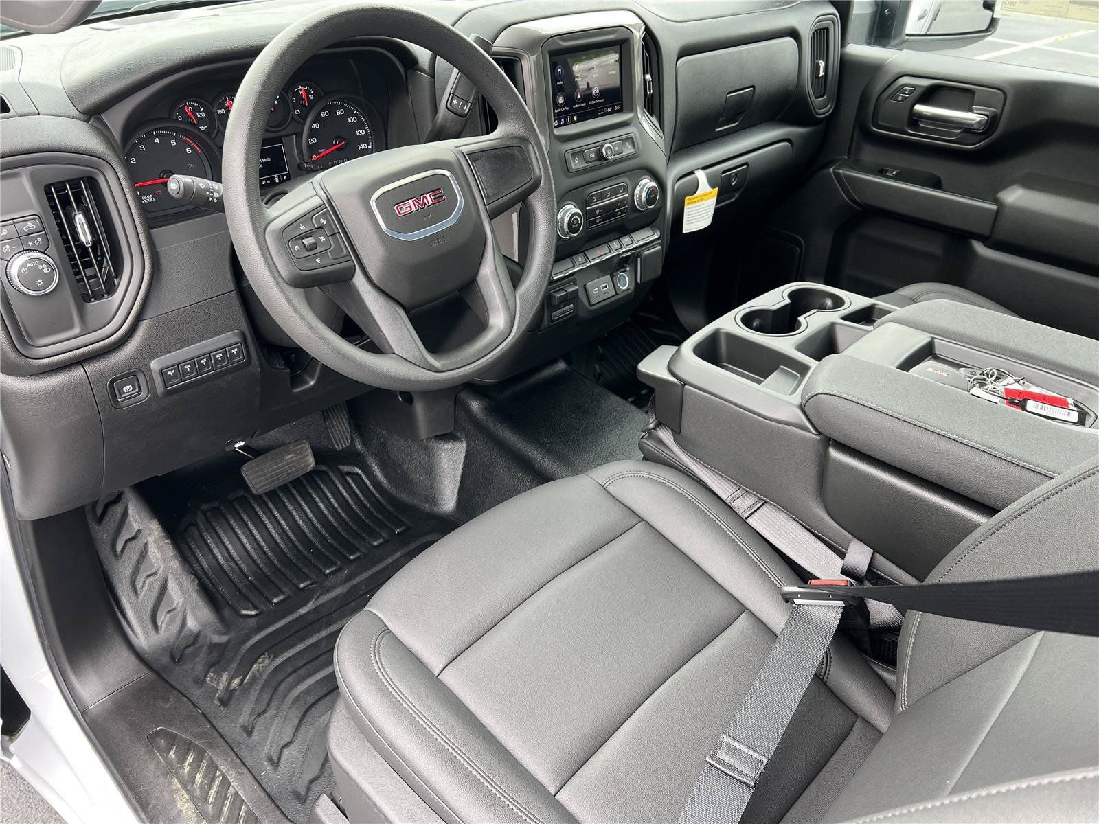 New 2025 GMC Sierra 2500 Pro w/ Convenience Package RWD image 18