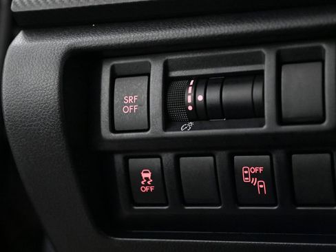 Used 2018 Subaru Crosstrek 2.0i Premium w/ Eyesight System AWD/4WD image 22