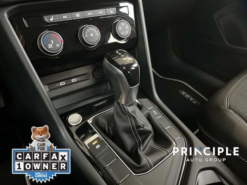 Certified 2023 Volkswagen Taos SE w/ Black Wheel Package image 25