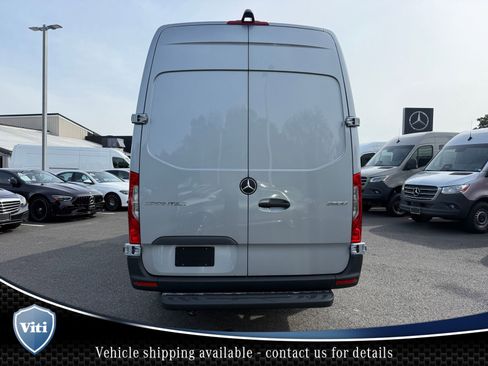 New 2025 Mercedes-Benz Sprinter 2500 image 7