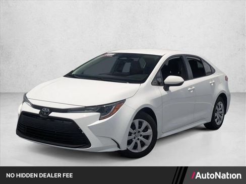 Used 2023 Toyota Corolla LE FWD image 1