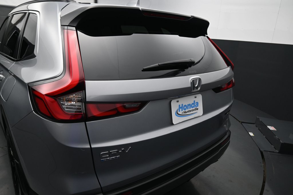 Used 2024 Honda CR-V Sport image 16