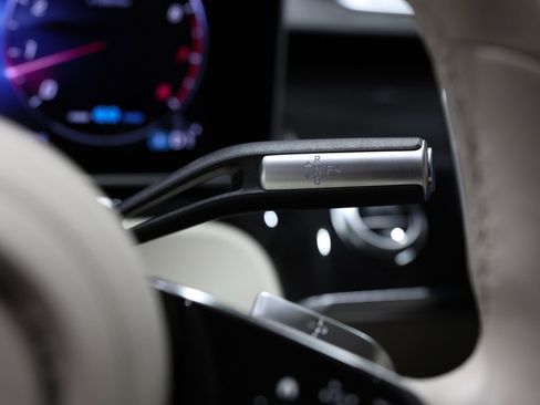 Used 2022 Mercedes-Benz S 580 4MATIC Sedan image 12