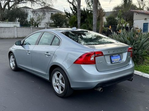 Used 2013 Volvo S60 T5 FWD image 3