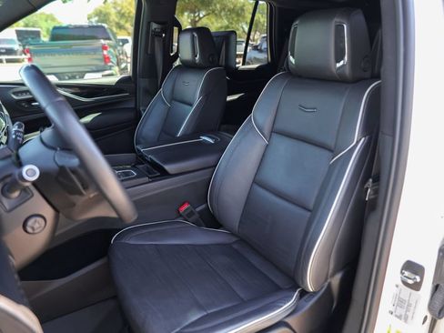 Used 2023 Cadillac Escalade Sport w/ Touring Package AWD/4WD image 7