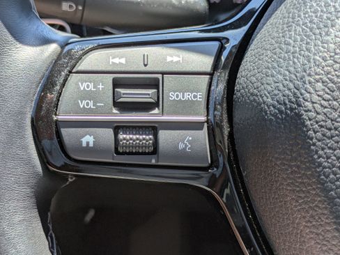 Certified 2023 Honda Civic EX image 32