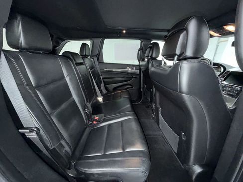 Used 2022 Jeep Grand Cherokee Limited w/ Tech Group image 16