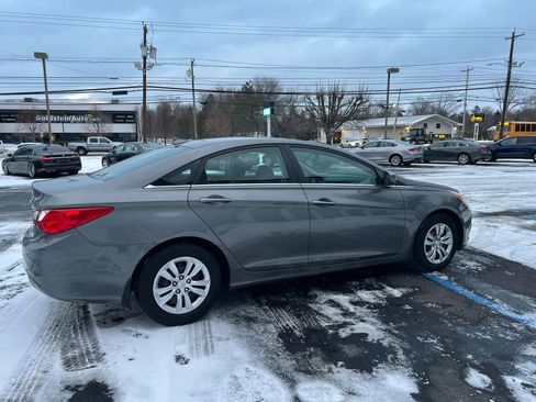 Used 2012 Hyundai Sonata GLS image 6