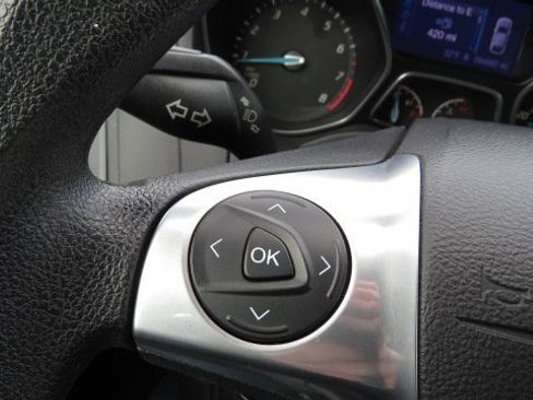 Used 2013 Ford Focus SE image 22