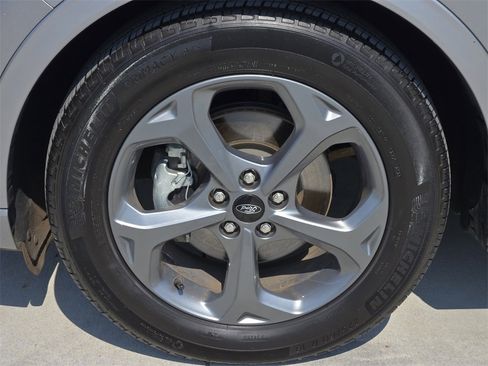 Used 2023 Ford Escape ST-Line image 9