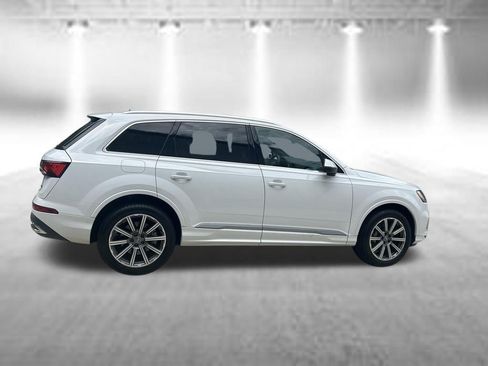 Used 2023 Audi Q7 2.0T Premium w/ Towing Package AWD/4WD image 6