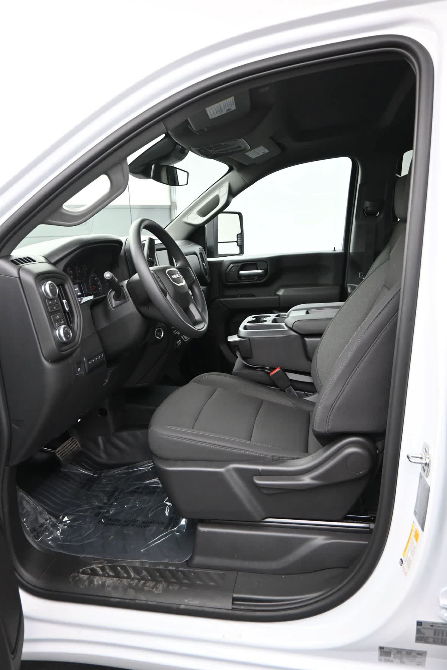 Used 2026 GMC Sierra 2500 Pro w/ Convenience Package AWD/4WD image 11