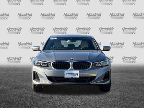 Used 2025 BMW 330i Sedan w/ Premium Package image 10