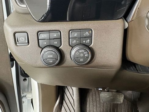 Used 2026 Chevrolet Silverado 1500 LTZ w/ Z71 Off-Road Package AWD/4WD image 26