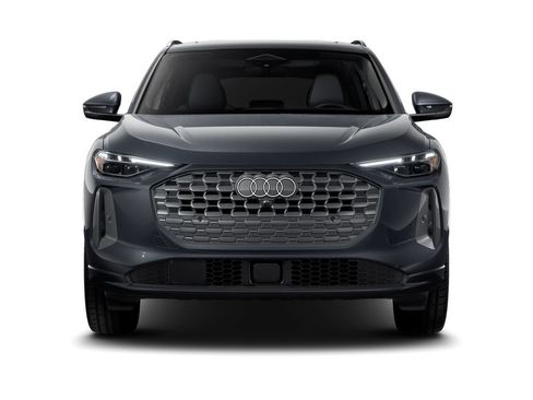 Certified 2025 Audi Q5 Premium Plus w/ Premium Plus AWD/4WD image 4