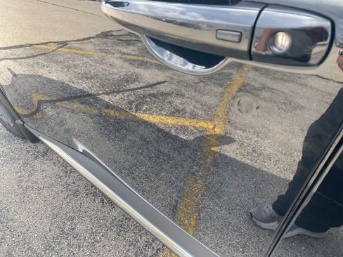 Used 2022 Nissan Rogue SL w/ SL Premium Package image 10