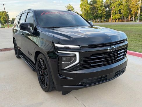 Used 2025 Chevrolet Tahoe RST w/ RST Capability Package AWD/4WD image 6