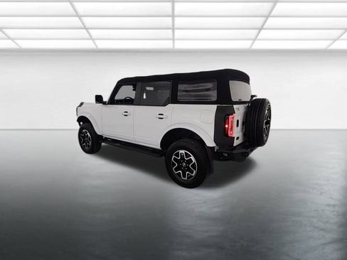 Used 2022 Ford Bronco Outer Banks image 6