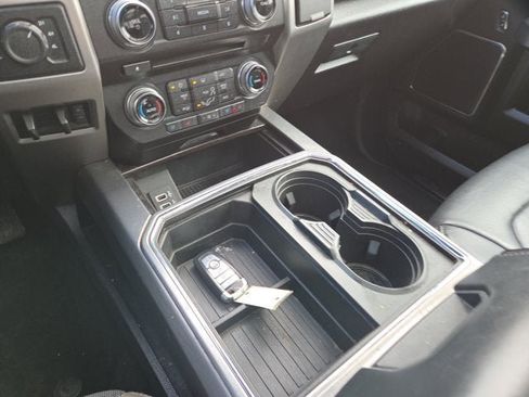 Used 2017 Ford F250 Platinum w/ Platinum Ultimate Package image 17