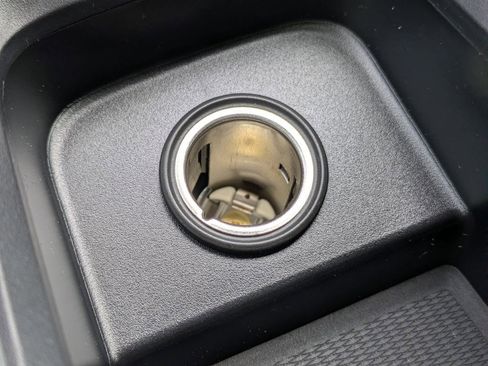 New 2026 Volvo XC60 B5 Core w/ Protection Package Premier image 29