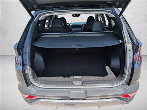 Used 2022 Hyundai Tucson Limited AWD/4WD image 6