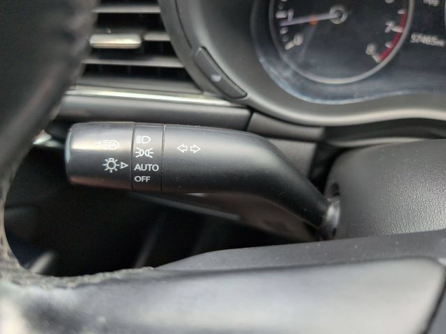 Used 2019 MAZDA MAZDA3 Sedan FWD image 24