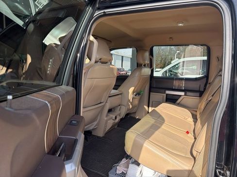 Used 2018 Ford F150 Lariat image 21