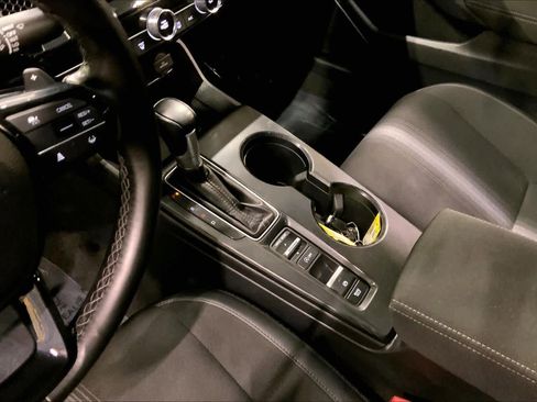 Used 2023 Honda Civic Sport image 16