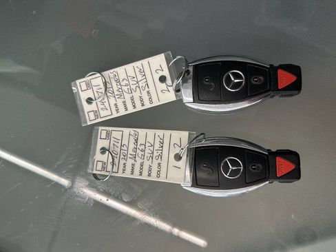 Used 2015 Mercedes-Benz G 63 AMG 4MATIC image 3