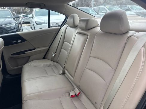 Used 2015 Honda Accord EX-L image 36