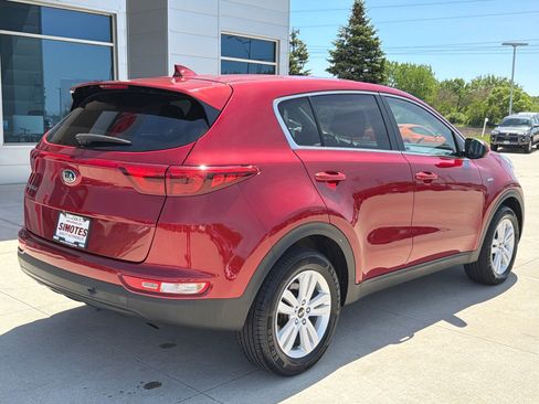 Used 2019 Kia Sportage LX AWD/4WD image 8