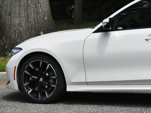 Used 2026 BMW 330i Sedan RWD image 30