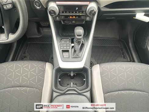 New 2025 Toyota RAV4 XLE image 9