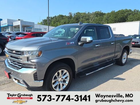Used 2021 Chevrolet Silverado 1500 LTZ w/ Z71 Off-Road Package AWD/4WD image 4