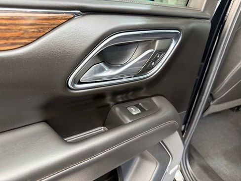 Used 2023 Chevrolet Tahoe High Country image 21