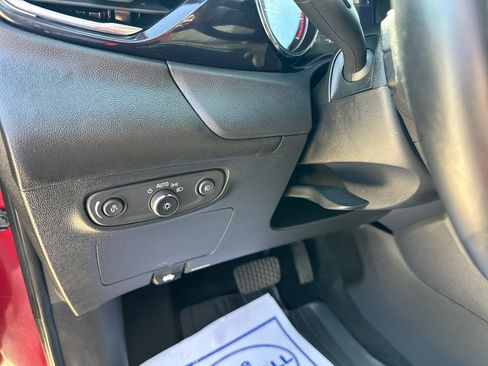 Used 2021 Buick Encore GX Select w/ Sport Touring Package image 20